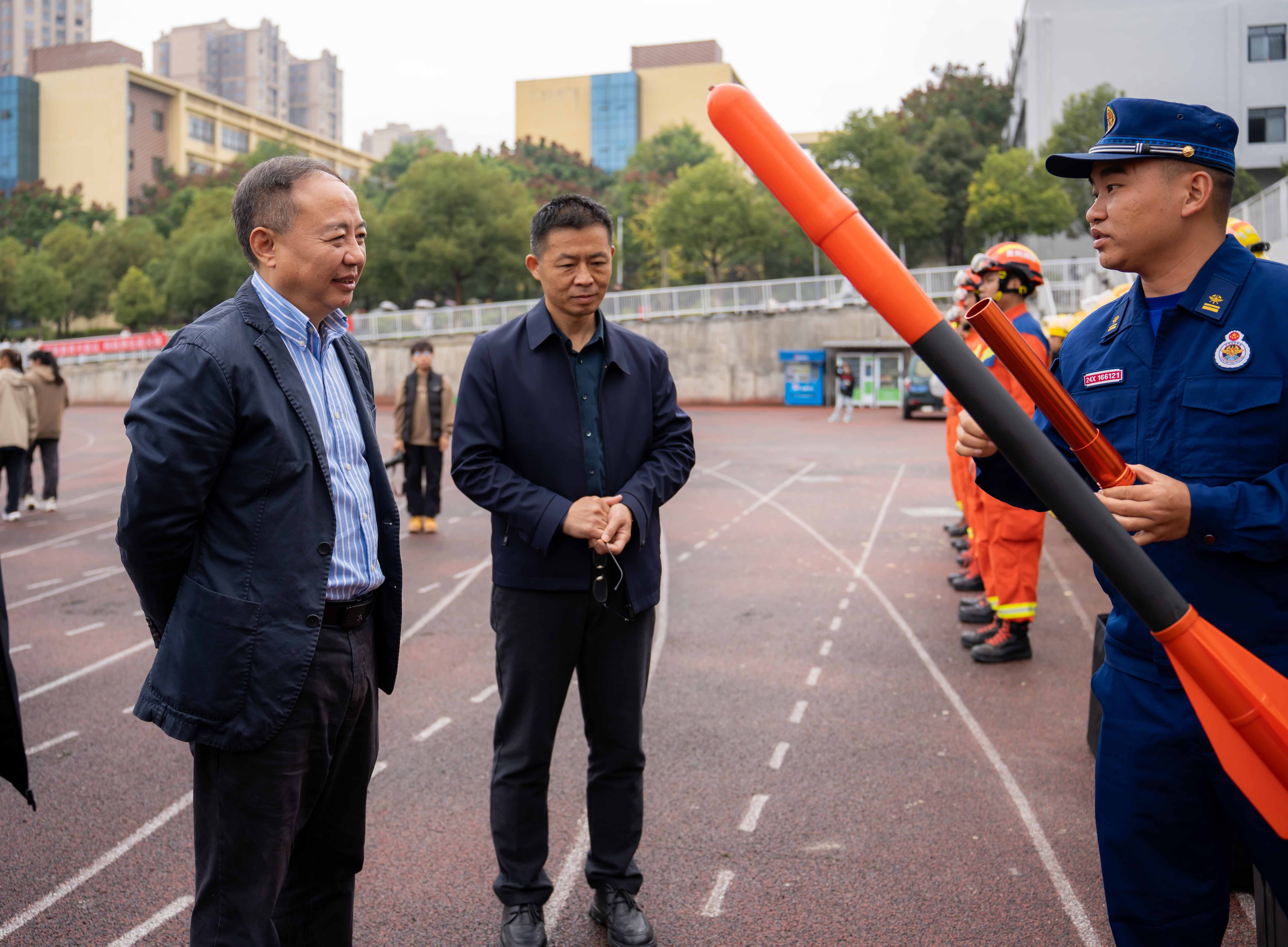 2023年德江县消防宣传月活动启动仪式暨第二届大学生消防技能运动会在开云手机站官网举行(图10)